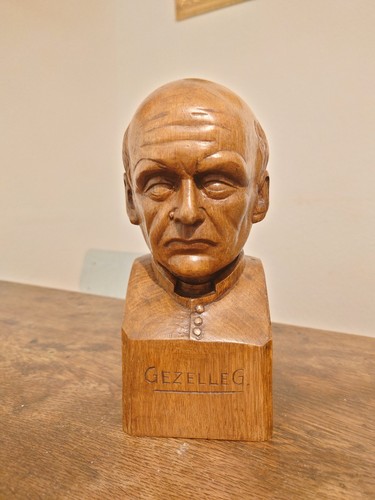 Guido gezelle buste - gezelle,