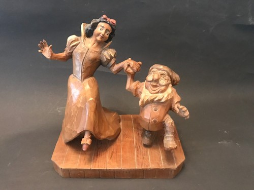 Holzfigur cindarella und - holzfigur,