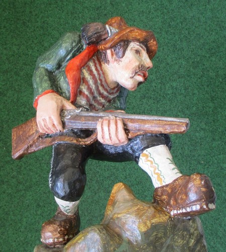 Holzfigur kilo jäger - kilo,