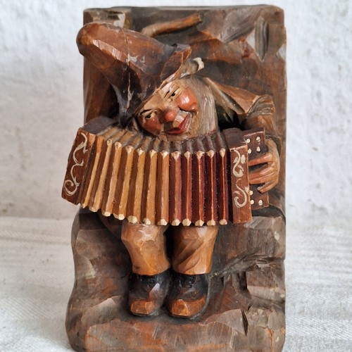 Antike holzfigur zwerg - holzfigur,