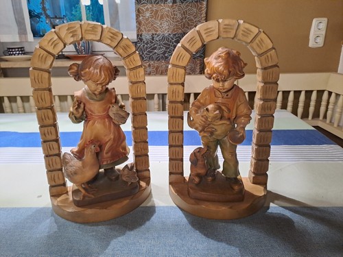Holzschnitzerei junge mit - junge,