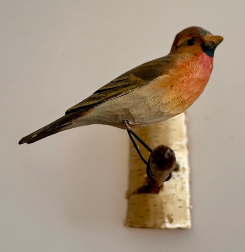 Vogel handgeschnitzt aus holz - handgeschnitzt,
