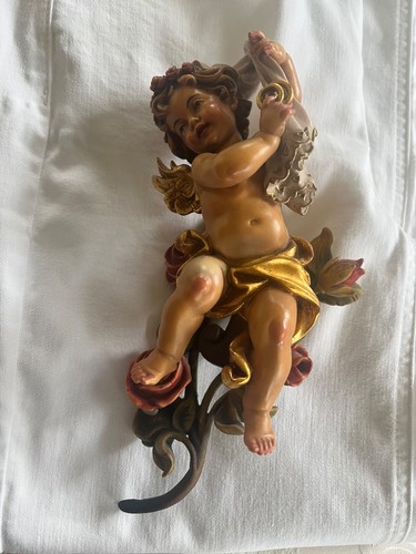 Hand geschnitzter engel aus - engel,
