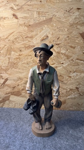 Holzfigur der heimkehrer - der,