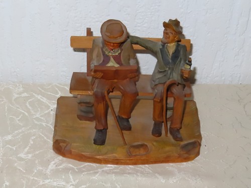 Holzfigur männer auf der - ",