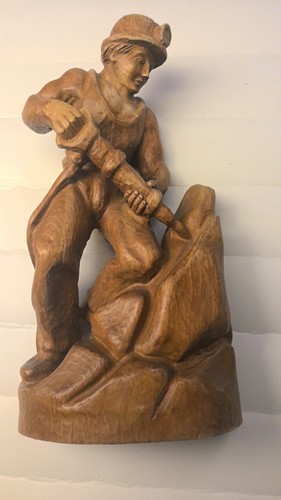 Handgeschnitzte figur - handgeschnitzte,