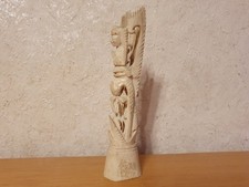 Beinarbeit geschnitzte