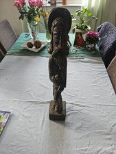 Alte Holzschnitzfigur