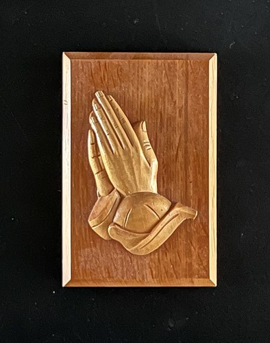 Betende hände aus holz - hände,