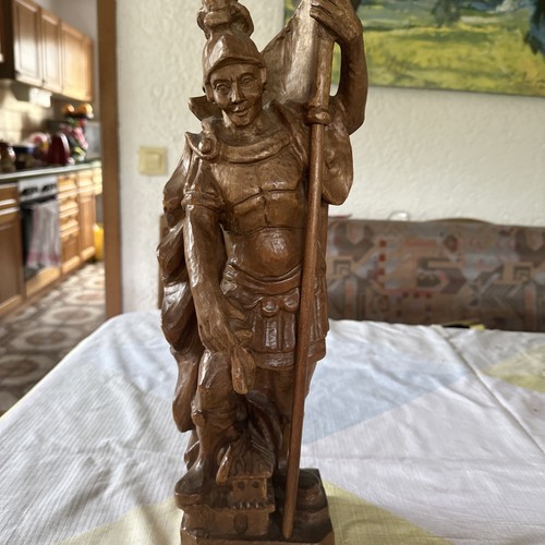 Große holzfigur - große,